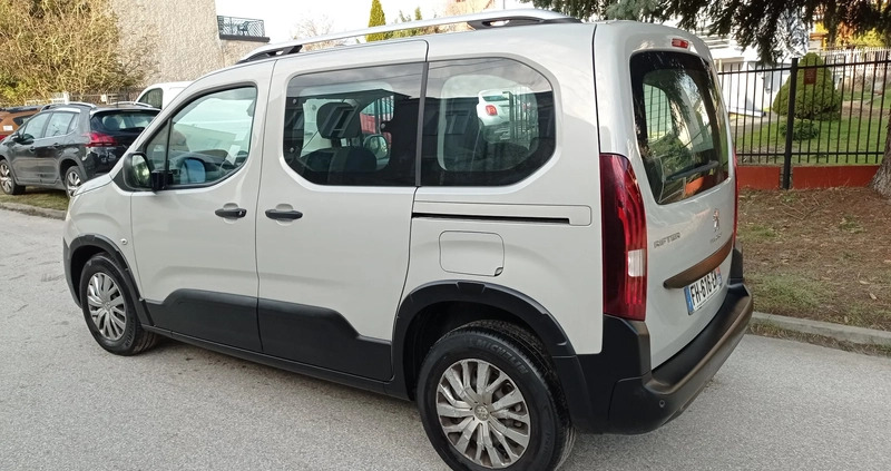 Peugeot Rifter cena 53900 przebieg: 77900, rok produkcji 2019 z Kielce małe 211